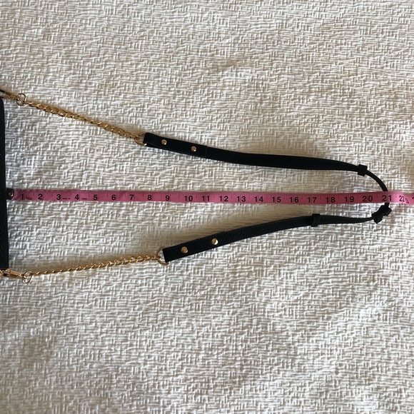 New Look Faux Suede Textured Sling Handbag - Picture 14 of 14